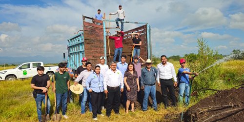 Entregan 23 toneladas de materia orgánica para fortalecer vivero del Tecnológico de Rioverde