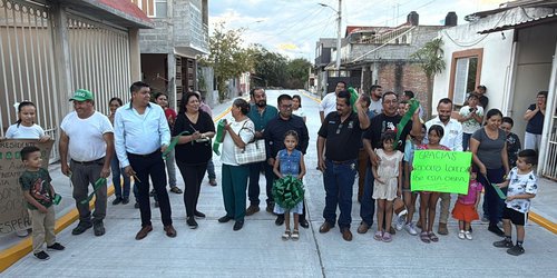Entrega de pavimentación en calle Anáhuac mejora la calidad de vida en la colonia Moctezuma