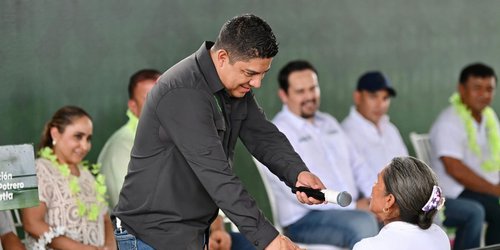 Potosinos respaldan a Ricardo Gallardo Cardona