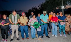 Inauguran la rehabilitación de la calle Colón en el ejido Los Llanitos