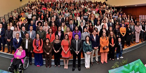 Ricardo Gallardo refrenda compromiso con una vida libre de violencia para las mujeres