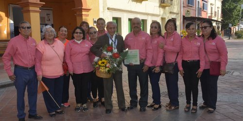 Reconocen a atleta máster de San Ciro por brillante actuación en el NCCMA 2025