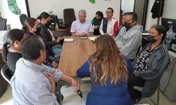 SEGE mantiene diálogo con padres de familia de Telesecundaria "Juan Sarabia"