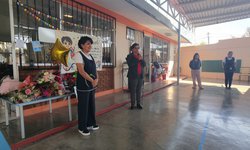 Último timbre de la directora del Jardín de Niños Elena Rocha de CdFdz