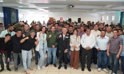 Gobierno del Estado realiza encuentro inspirador con Julio César Chávez