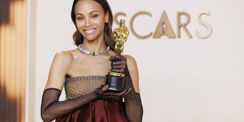Zoe Saldaña se disculpa con los mexicanos ofendidos por ‘Emilia Pérez’