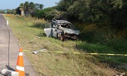 Se accidenta familia vallense en la super a Cerritos: Muere una mujer, y hay 4 heridos