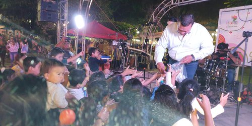Grata convivencia familiar por festival parrillero