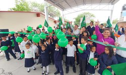 Inaugura Alcalde Urbiola techo en primaria "Irene Martínez"