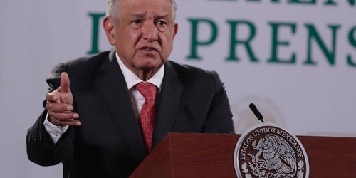 AMLO: Embajada de EU en México está repartiendo 'maíz con gorgojo'