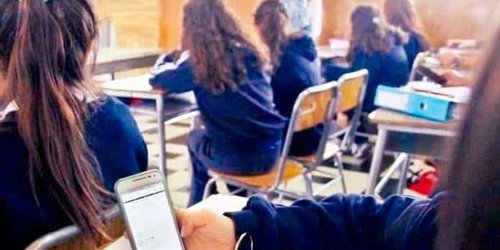 Promoverán uso responsable de teléfonos celulares en jornada escolar de alumnos de educación básica