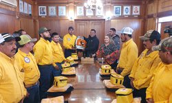 Entregan apoyo a brigada contra incendios del Nacimiento