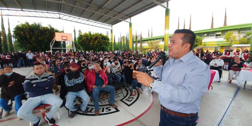 Alcalde rioverdense Arnulfo Urbiola renuncia a militancia priísta