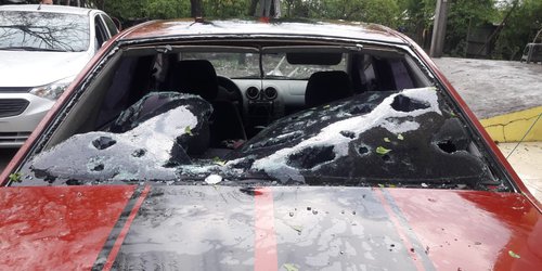 Granizo rompe parabrisas de autos en Ciudad Valles