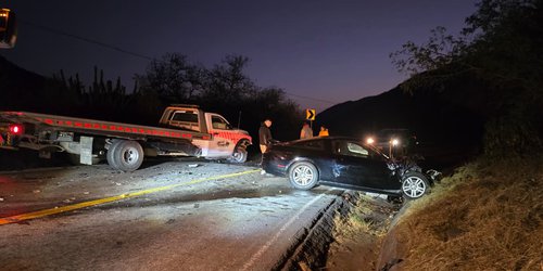 Accidente vehicular en la carretera federal 70 deja un lesionado