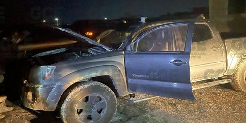 Aseguran camioneta con blindaje artesanal: Hallaron adentro 38 "poncha llantas"