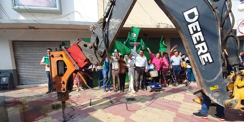 Inicia obra de embellecimiento de la calle del Comercio