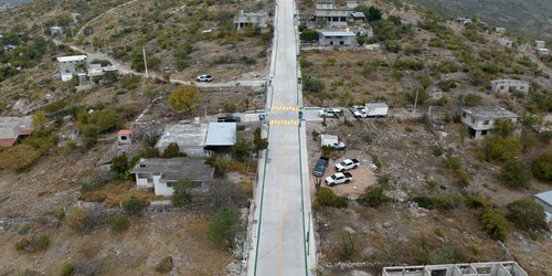 Familias agradecen al gobernador Gallardo por calles y apoyos en SCA y Rioverde