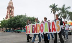 Caminata para conmemorar 30 años del CECADEE Rioverde