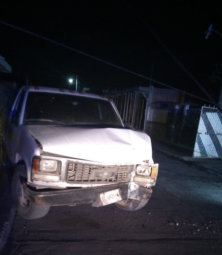 camioneta_chocada.jpeg