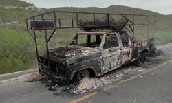 Se incendia camioneta cargada de colchones, en Cd. del Maíz