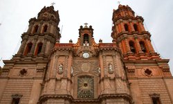 Catedral de SLP repartirá ceniza bendecida a feligreses
