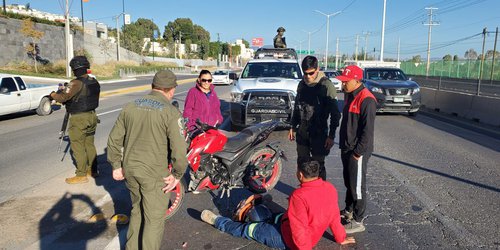 Guardia Civil apoya en accidente en Circuito Potosí