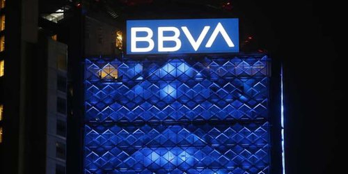 ¿Te cayó dinero extra? Usuarios de BBVA reportan transferencias 'de regalo'