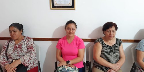 Dialogan ambulantes de la plaza principal con autoridades municipales