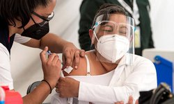 Solo 4 municipios faltan de vacunar en segunda dosis a adultos mayores