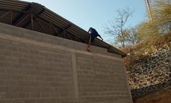 Detienen a presunto ladrón “con las manos en la masa”