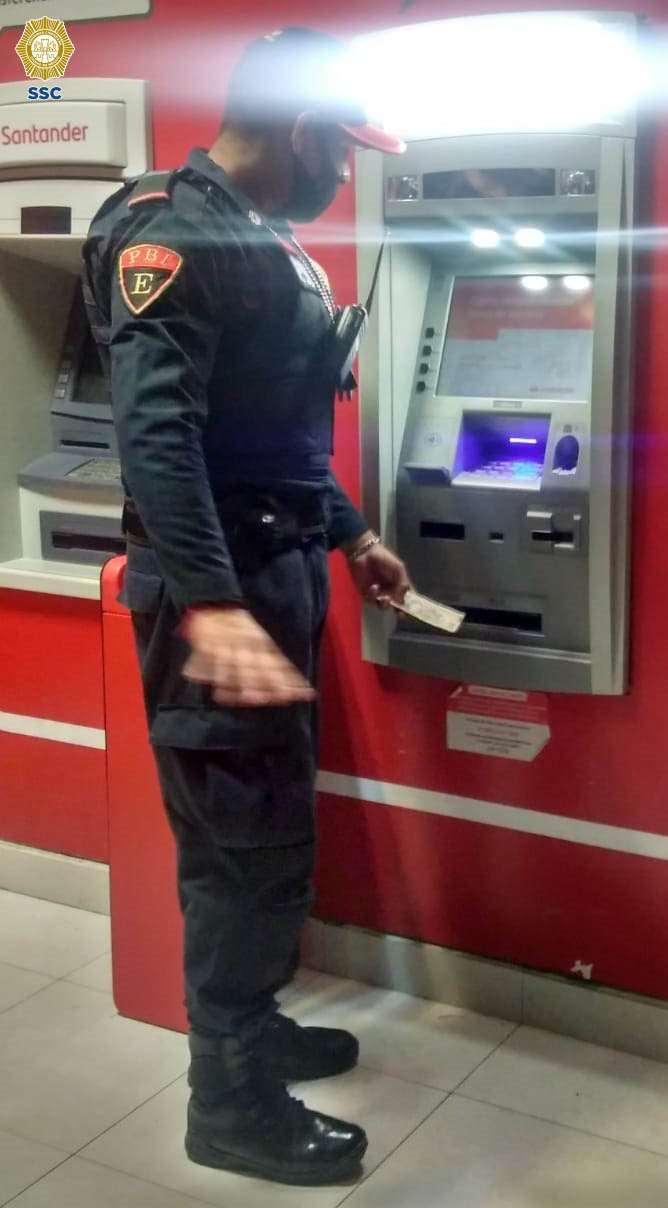 el poli.jpeg