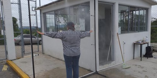 Estudian brote de covid en penal de Tamazunchale