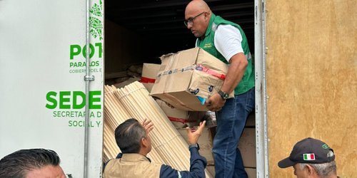 Estado lleva apoyo a familias de Tamazunchale afectadas por lluvias