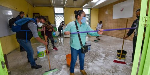 SEP convoca a maestros y padres a limpiar escuelas para el regreso a clases