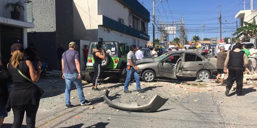 Reportan fuerte explosión en vivienda de Las Lomas