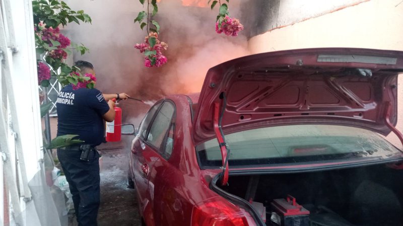 extinguiendo_incendio.jpeg