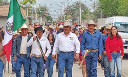 El alcalde Arnulfo Urbiola, invitado especial a las fiestas patronales de San Francisco de Asís