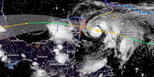 Huracán 'Grace' tocó tierra al sur de Tulum, Quintana Roo