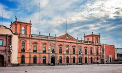 La Uaslp se abre a debate entre candidatos a Gobernador