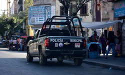 Acusan a policía municipal de solo detener a "borrachitos"