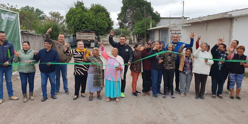 Alcalde entrega obra de drenaje a familias de colonia Precursores