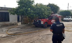 Se incendia domicilio en la colonia Isla de San Pablo