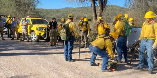Controlado el incendio en cerro del Chivato