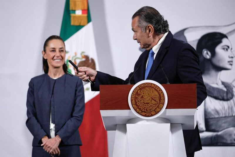 infonavit_octavio_romero_mañanera_claudia_sheinbaum_mirioverde.jpeg