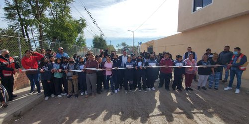 Inaugura el alcalde drenaje sanitario en calle Hidalgo de barrio Los Ángeles