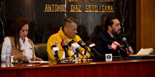 Fiscalía de SLP abre carpeta de investigación por incendio en predio de tarimas
