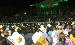 Gerardo Díaz y su Gerarquía amenizó el mejor jaripeo del 2019 en La Loma