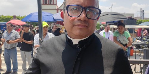 Reconocen labor de los padres en su día, y llaman a fortalecer la familia