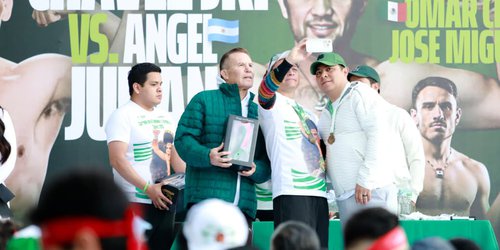 San Luis vive fiesta deportiva con Julio César Chávez